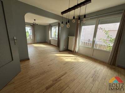 Appartement - 86 m² - 4 pièces