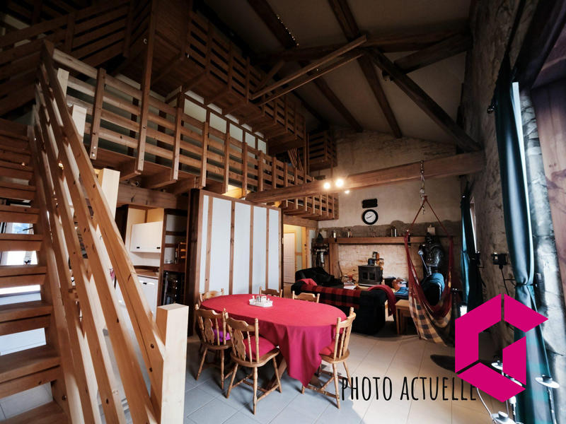 Maison - 140 m² - 4 pièces