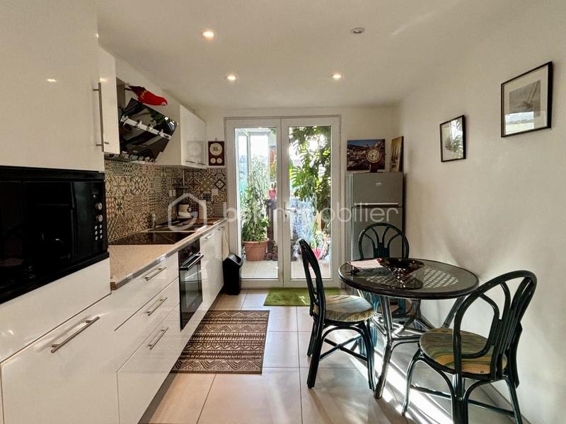 Maison traditionnelle - 145 m² - 4 pièces