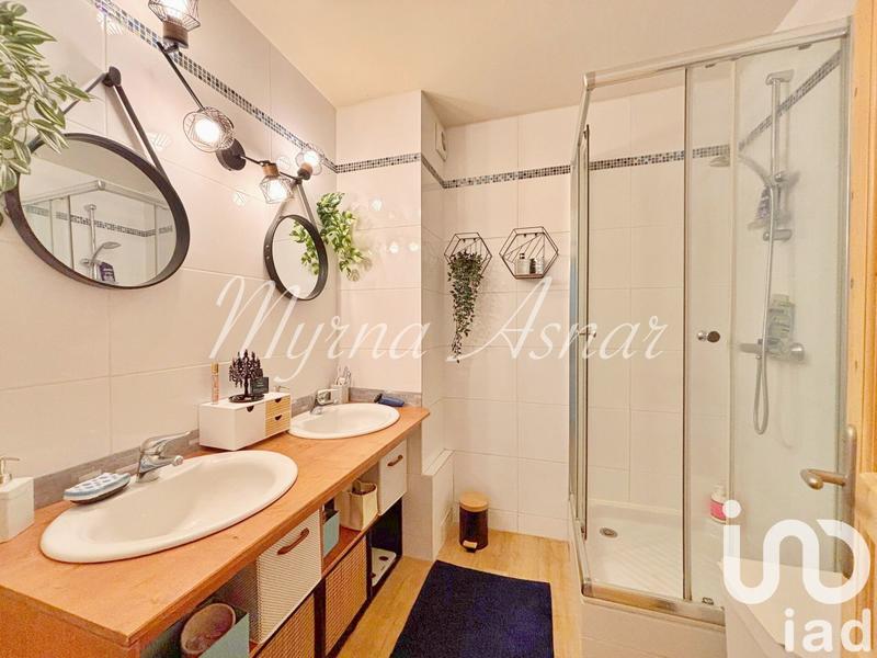 Maison - 168 m² - 8 pièces