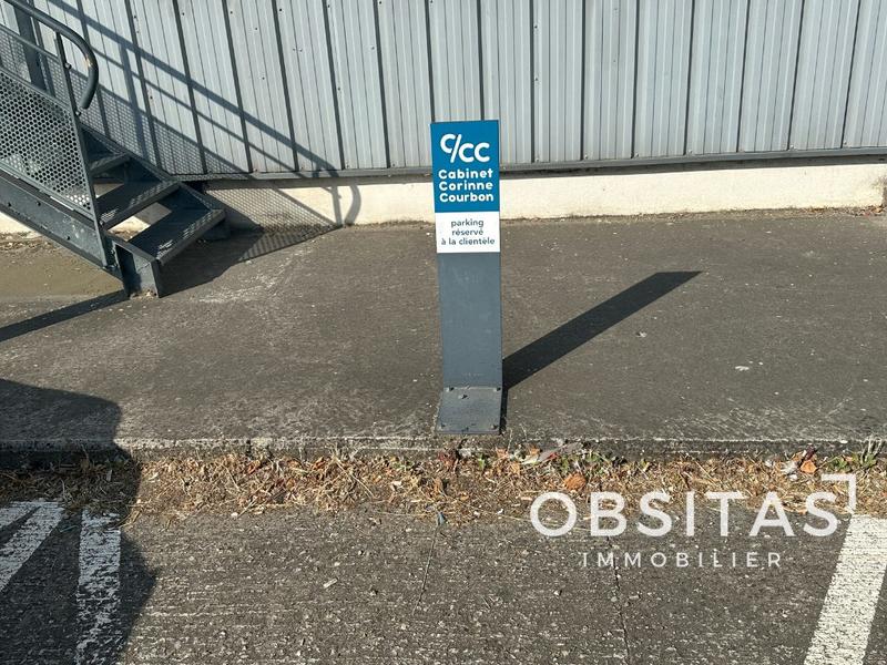 Bureau - 195 m² - 4 pièces