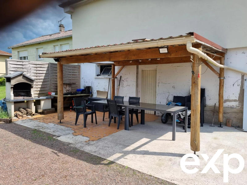 Maison traditionnelle - 100 m² - 4 pièces