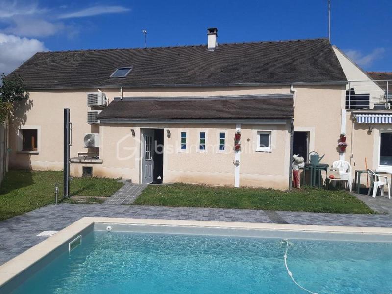 Maison - 123 m² - 5 pièces