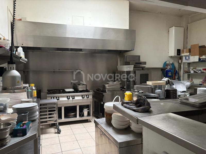 Local commercial - 165 m² - 3 pièces