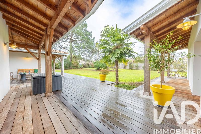 Maison de maîtres - 230 m² - 7 pièces