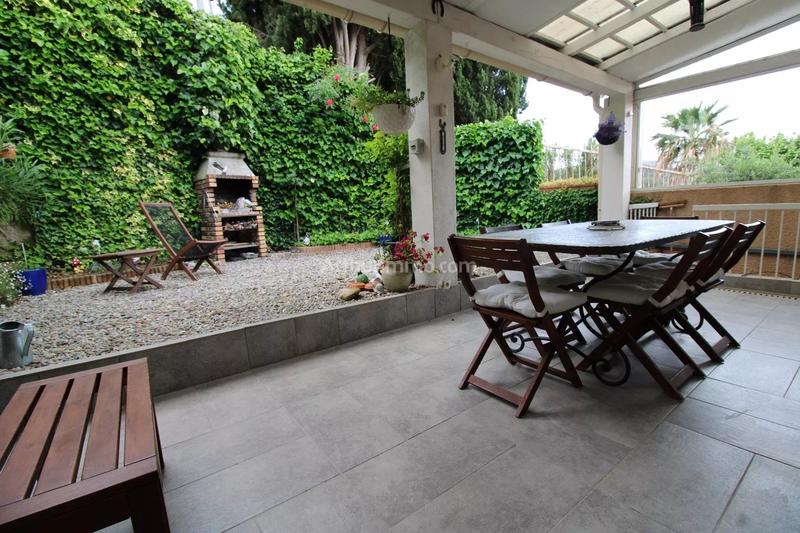 Maison - 96 m² - 5 pièces