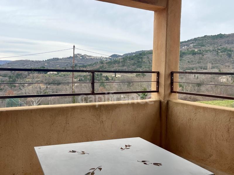 Maison - 308 m² - 10 pièces