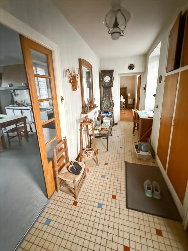 Maison en pierre - 130 m² - 9 pièces