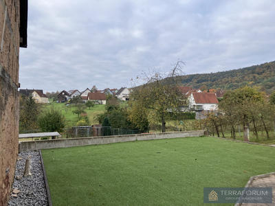 Maison - 93 m² - 4 pièces