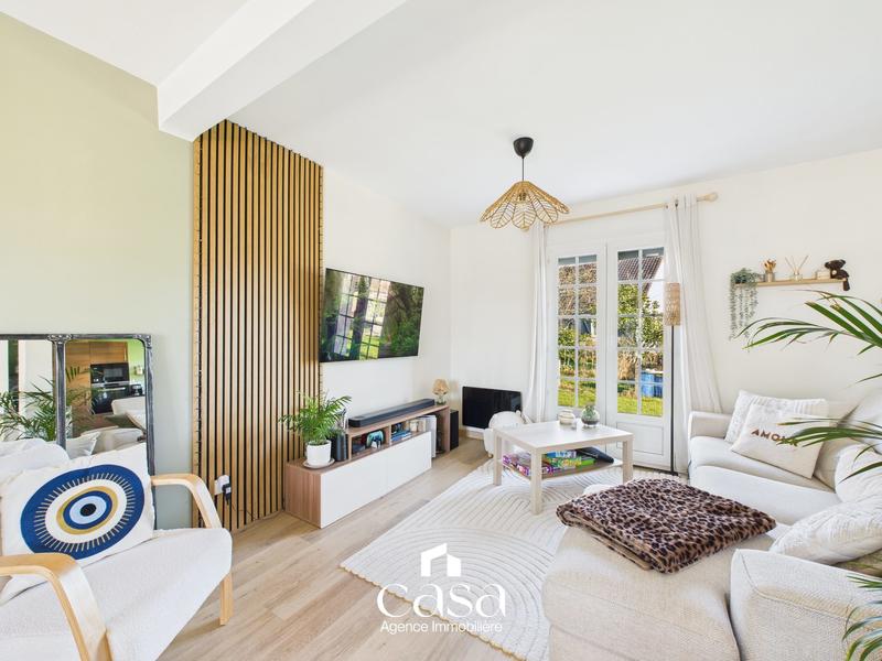 Maison - 140 m² - 7 pièces