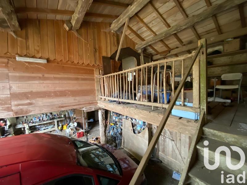 Maison - 180 m² - 8 pièces