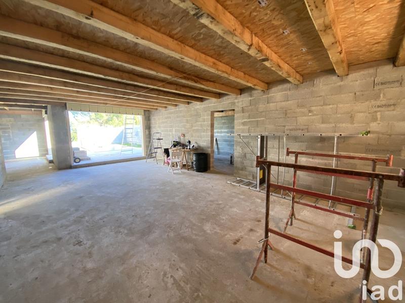 Maison - 93 m² - 4 pièces