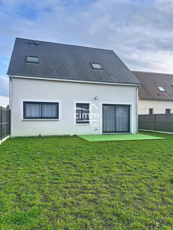 Maison - 103 m² - 5 pièces