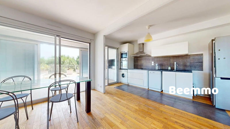 Appartement - 65 m² - 3 pièces