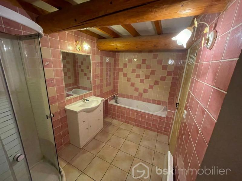 Maison de village - 87 m² - 6 pièces