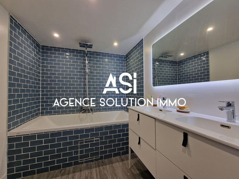 Maison - 143 m² - 6 pièces