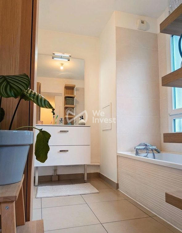 Appartement - 97 m² - 4 pièces