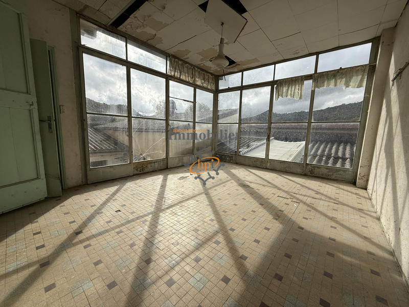 Appartement - 160 m² - 4 pièces