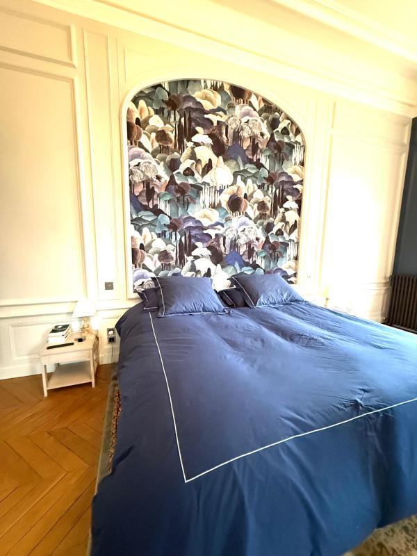 Maison - 320 m² - 10 pièces