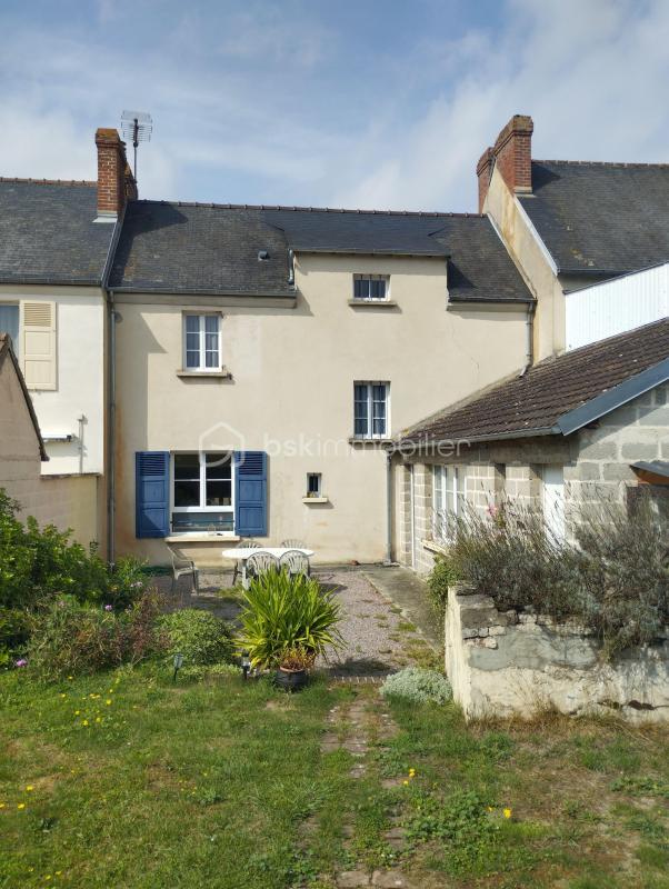 Maison - 96 m² - 5 pièces