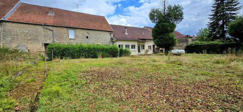 Maison - 292 m² - 7 pièces