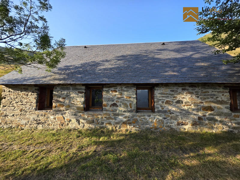 Maison ancienne - 96 m² - 3 pièces