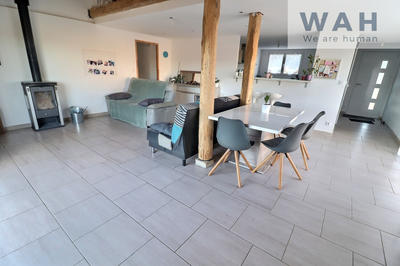 Villa - 291 m² - 9 pièces