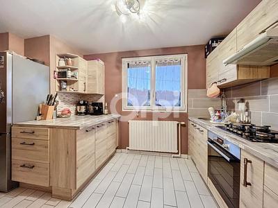 Maison - 61 m² - 3 pièces