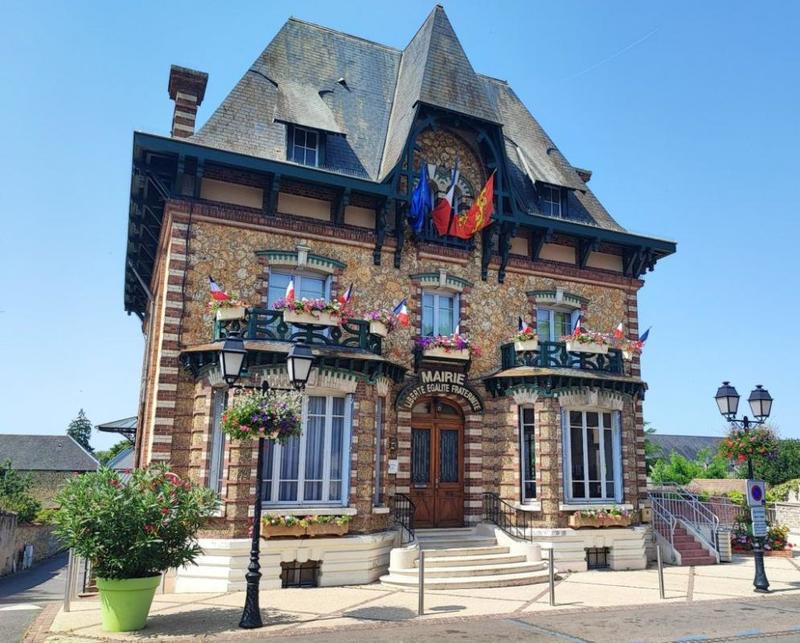 Terrain constructible - 683 m²