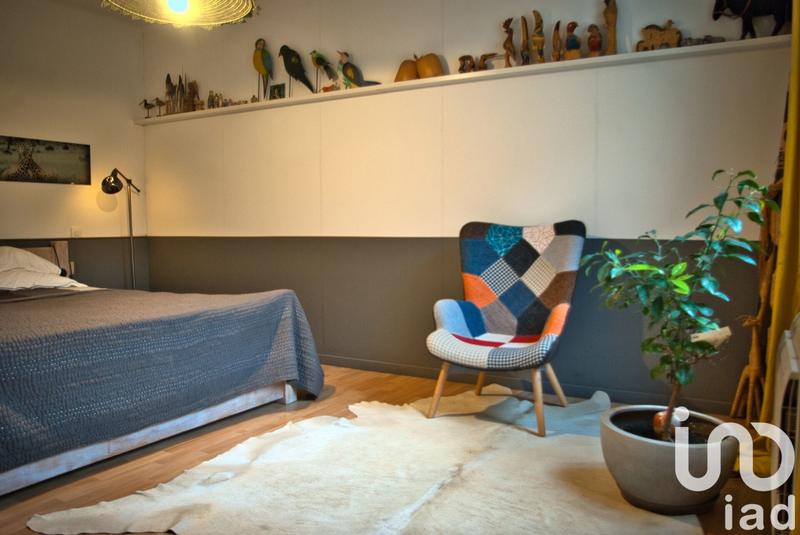 Maison - 188 m² - 8 pièces