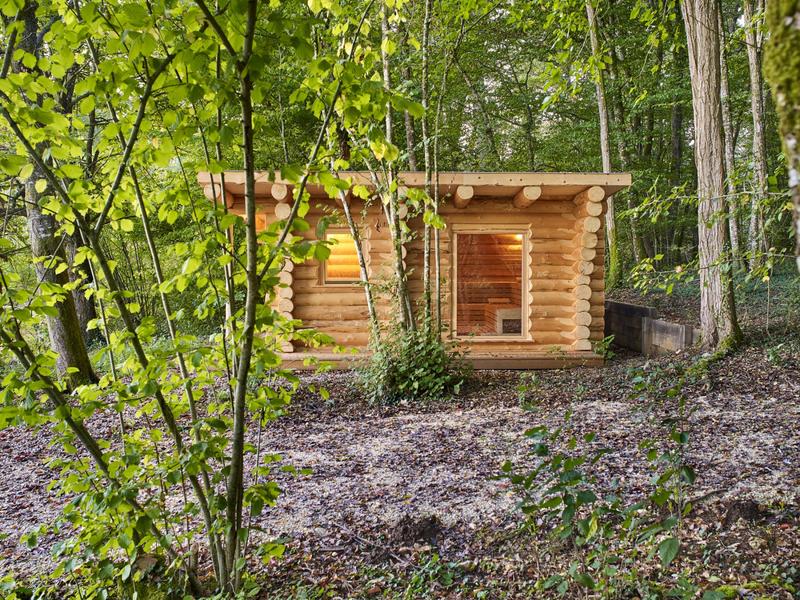 Maison ancienne - 682 m² - 17 pièces