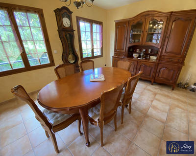 Maison - 161 m² - 7 pièces