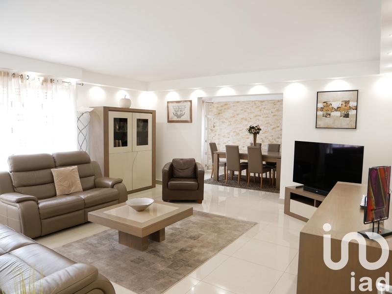 Appartement - 101 m² - 5 pièces