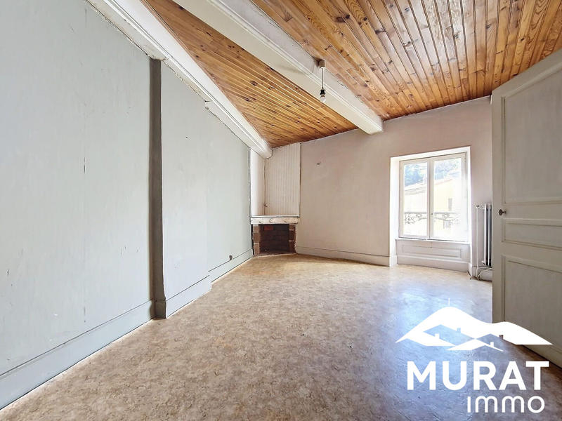 Immeuble - 140 m² - 2 pièces