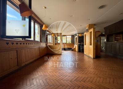 Local commercial - 69 m² - 1 pièce