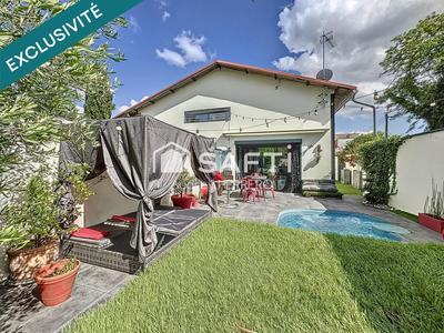 Maison - 163 m² - 5 pièces