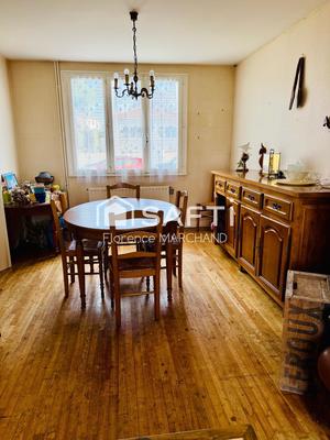 Maison - 80 m² - 4 pièces