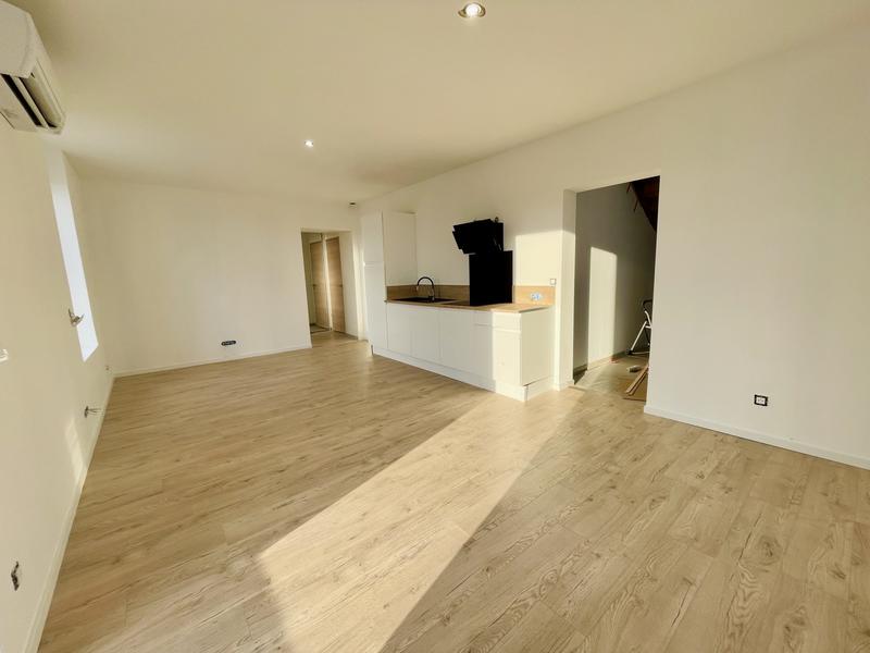 Maison - 104 m² - 5 pièces