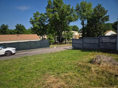 Terrain constructible - 609 m²