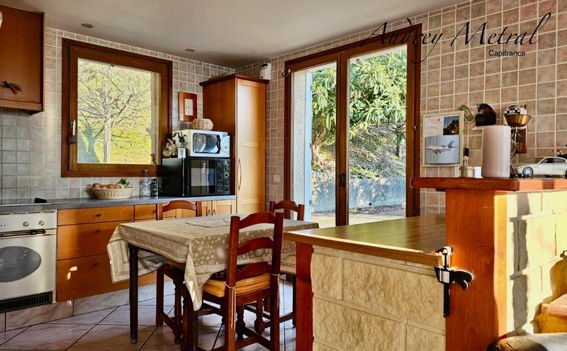 Maison - 90 m² - 3 pièces