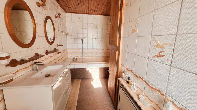 Maison - 140 m² - 6 pièces