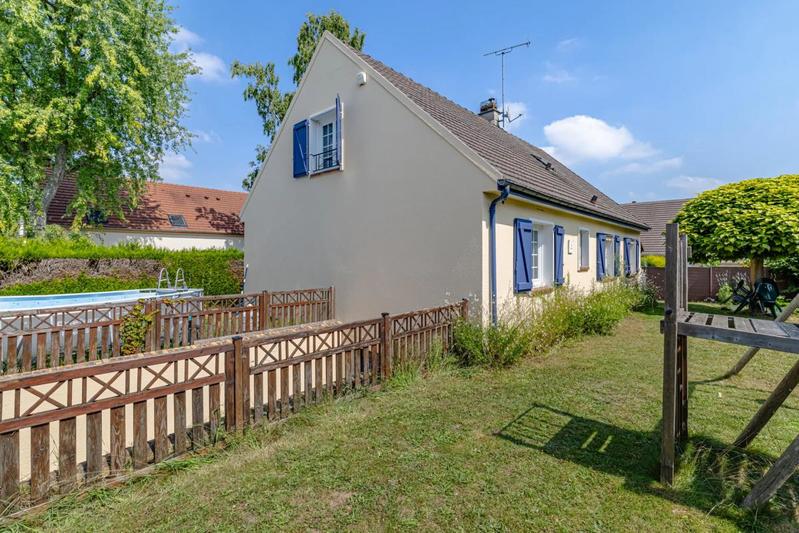 Maison - 170 m² - 6 pièces