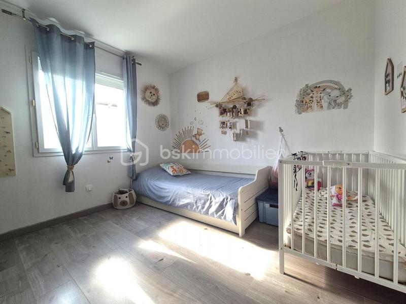 Maison - 150 m² - 4 pièces