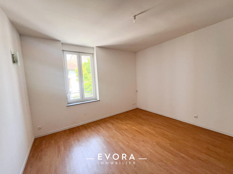 Immeuble - 8 pièces