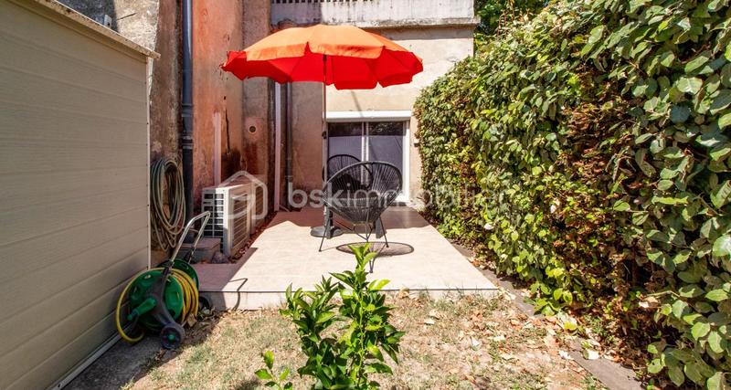 Loft - 95 m² - 4 pièces