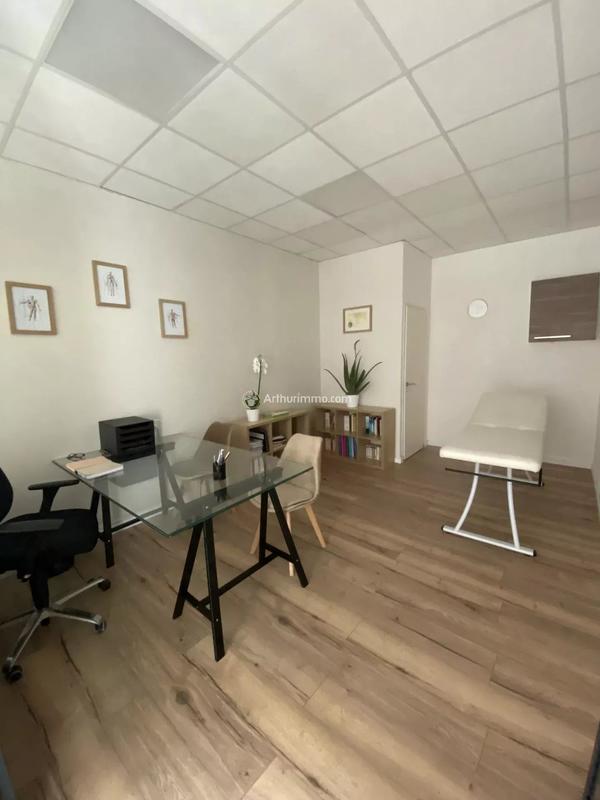 Magasins - 27 m² - 1 pièce