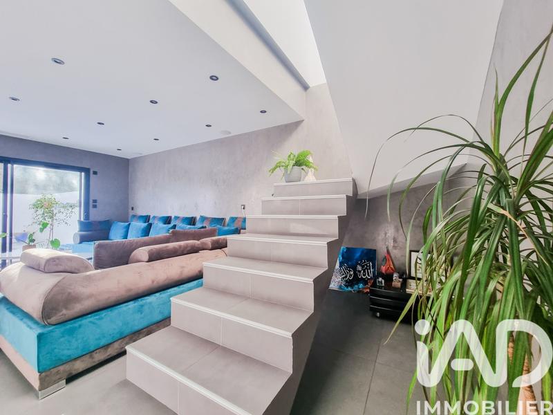 Maison - 144 m² - 6 pièces