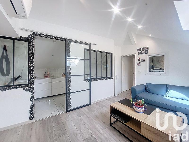 Maison - 152 m² - 9 pièces