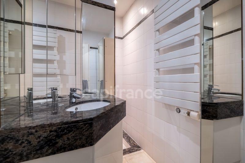 Appartement - 129 m² - 5 pièces