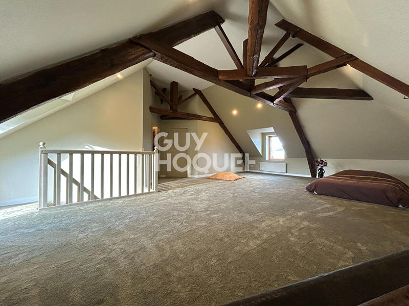 Maison - 206 m² - 7 pièces